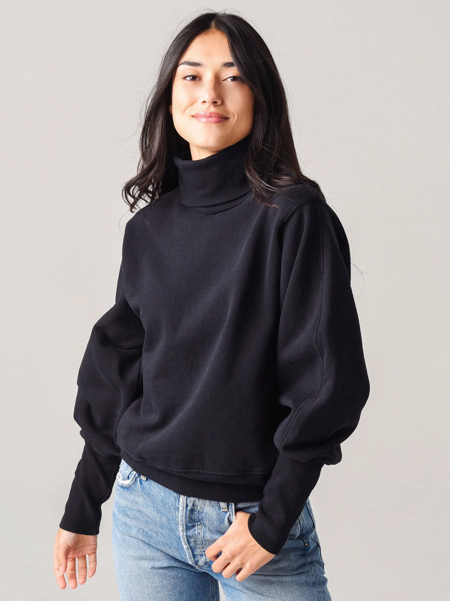 Agolde Women's Extended Rib Turtleneck Sweatshirt