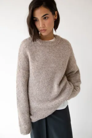 OVERSIZED CREWNECK SWEATER