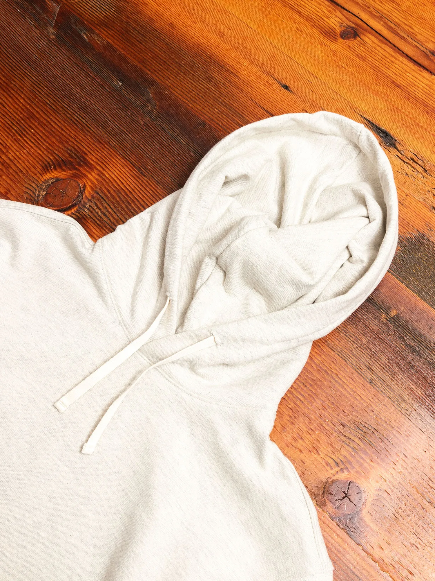 Pullover Hoodie in Oatmeal