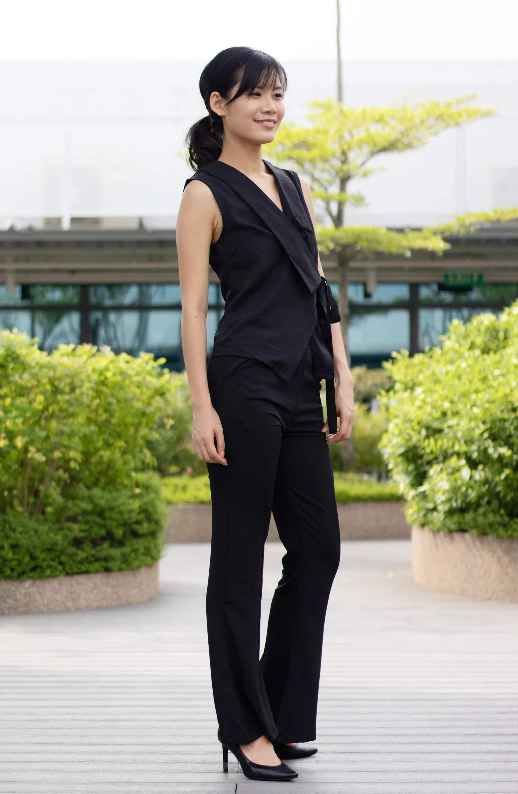 Sara Fitted Flared Classic Soft Black Work Pants